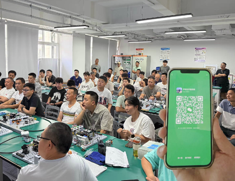 2025年電工證報名入口官網(wǎng)（附查詢?nèi)肟冢?></a>
                    </dd>
                    <dt class=